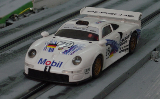Scalextric 911-GT1