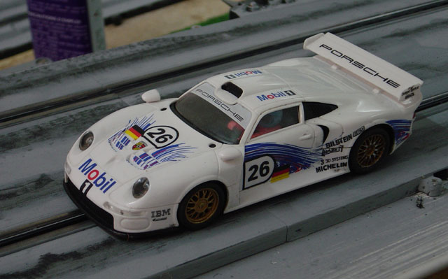 Scalextric 911-GT1