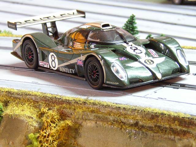 Team Bentley EXP Speed 8 le Mans 2001