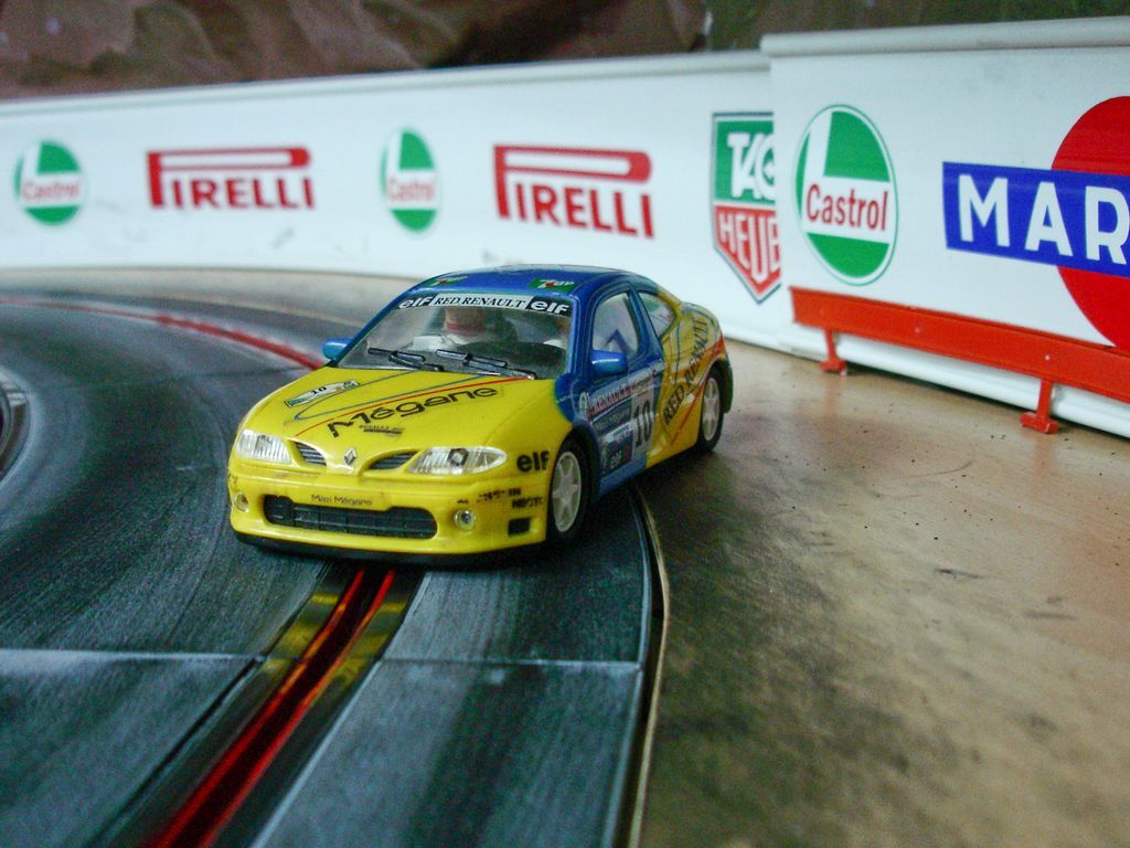 NINCO Megane Coupe